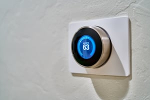 Wall thermostat